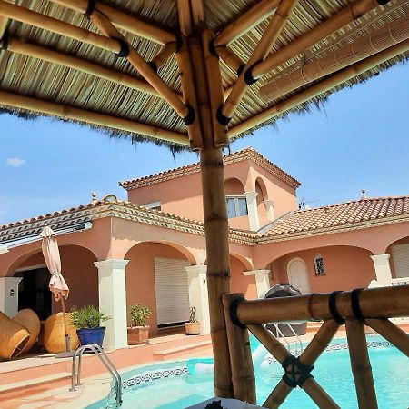 Bed and Breakfast Les Collines D'Ugernum Beaucaire  Exterior foto
