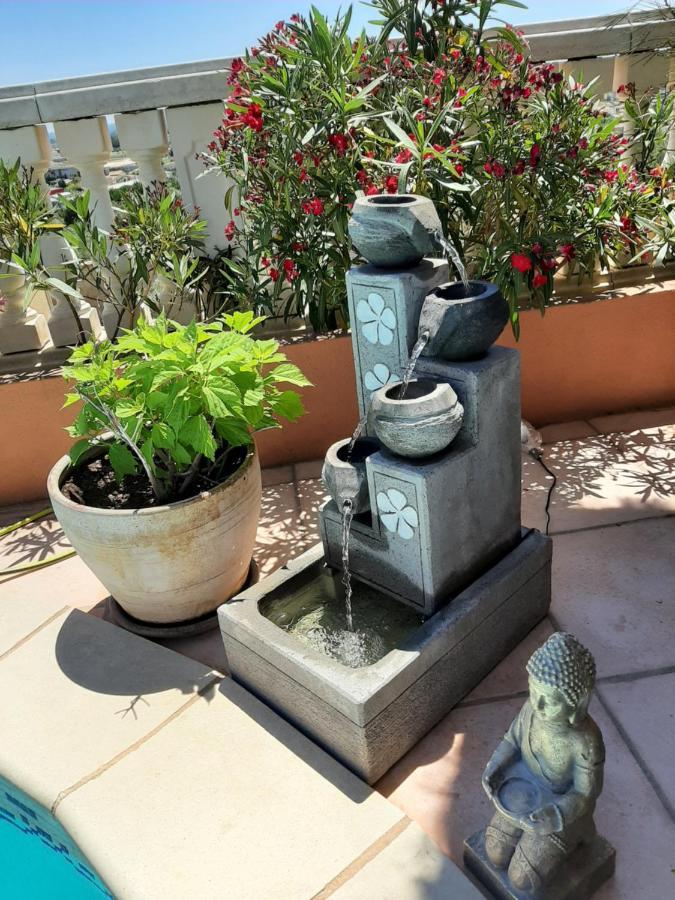 Bed and Breakfast Les Collines D'Ugernum Beaucaire  Exterior foto